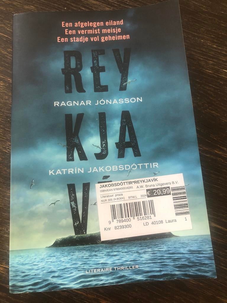 Reykjavik - Ragnar Jónasson & Katrín Jakobsdóttir, Ophalen of Verzenden, Zo goed als nieuw, Scandinavië