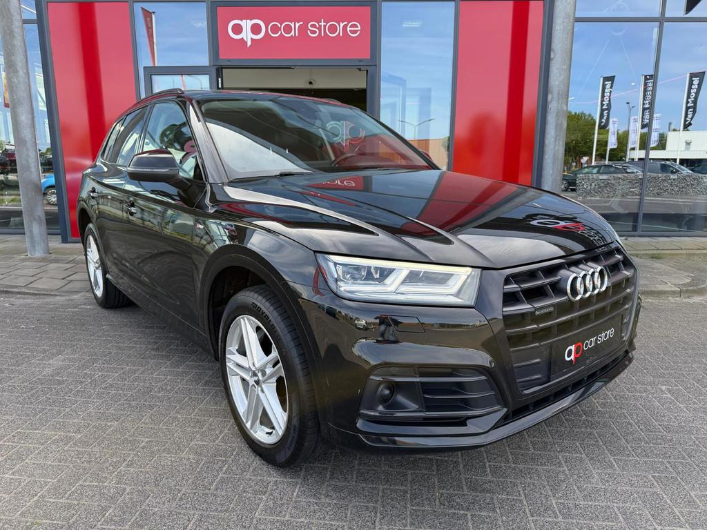 Audi Q5 2.0 TFSI Quattro S-Line | Panorama | Stoelverwarming, Automaat, 1998 cc, Zwart, 4 cilinders