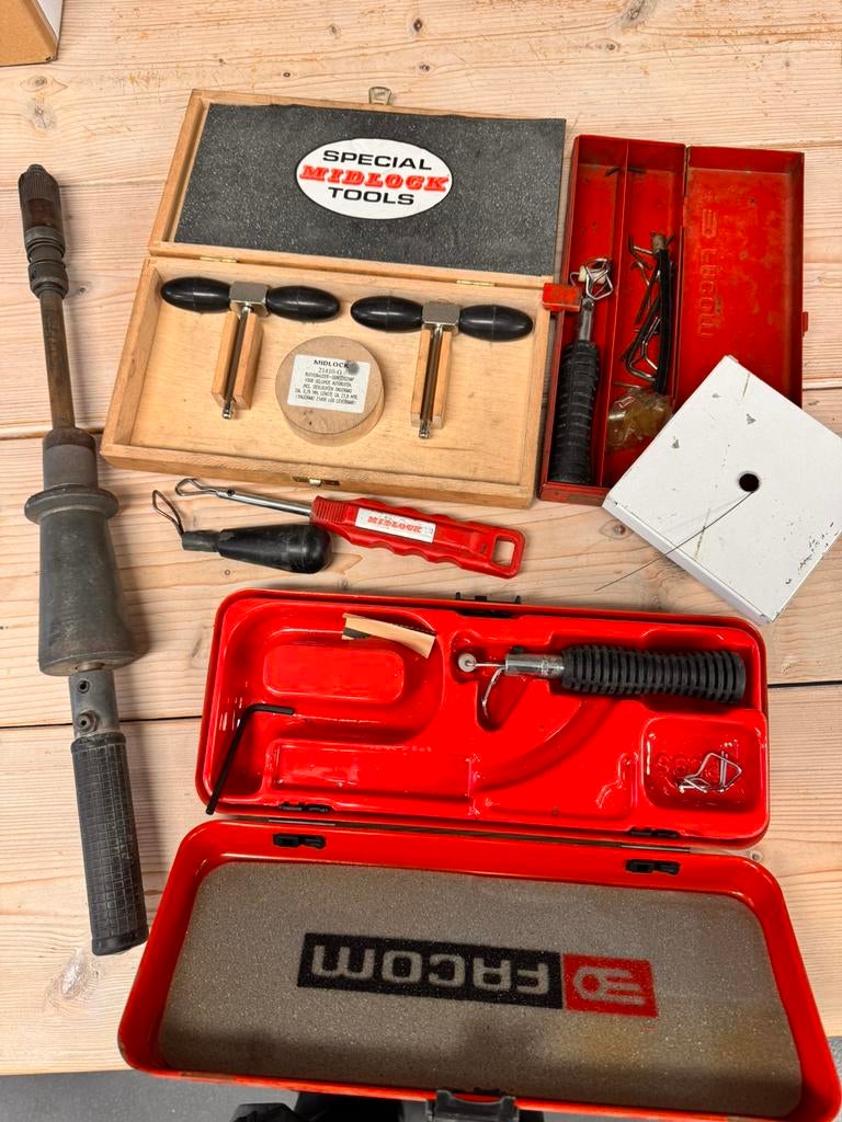 Diverse gereedschap, Auto diversen, Autogereedschap, Ophalen, Zo goed als nieuw