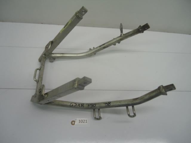 GSXR750 1998 - 2000 Suzuki Subframe D1-32601