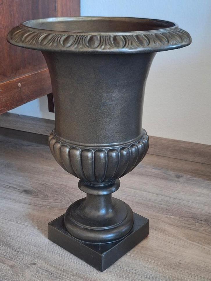 Gietijzeren tuinvaas, Tuin en Terras, Tuinvazen, Zo goed als nieuw, Ophalen