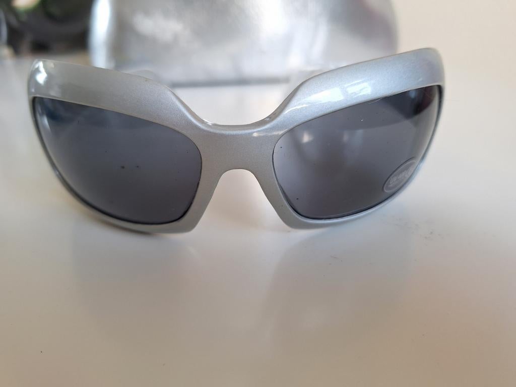 Coca-Cola Light Zonnebril Zilverkleurig NIEUW, Ophalen, Nieuw, Overige merken