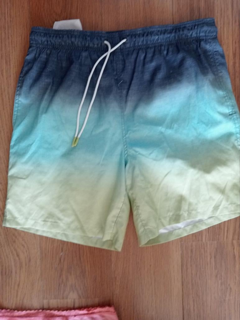 Zwembroek maat M met kleurverloop, Kleding | Heren, Badmode en Zwemkleding, Ophalen of Verzenden