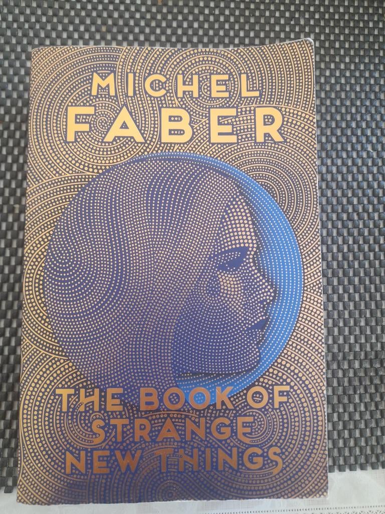 Michel Faber - The Book of Strange New Things, Ophalen of Verzenden, Zo goed als nieuw, Michel Faber