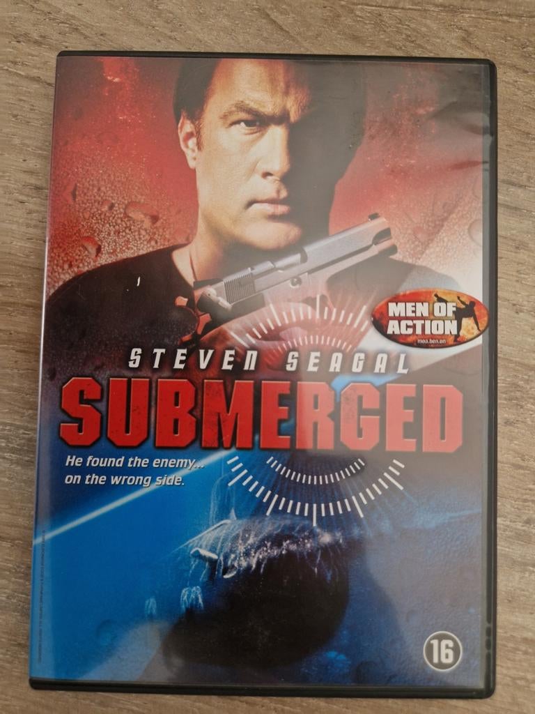 Submerged , Steven seagal, Cd's en Dvd's, Alle leeftijden, Ophalen of Verzenden, Zo goed als nieuw