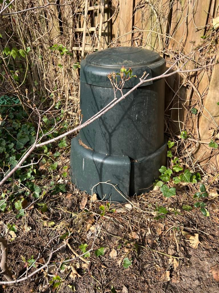 Fusion compost vat, Ophalen, Compostbak