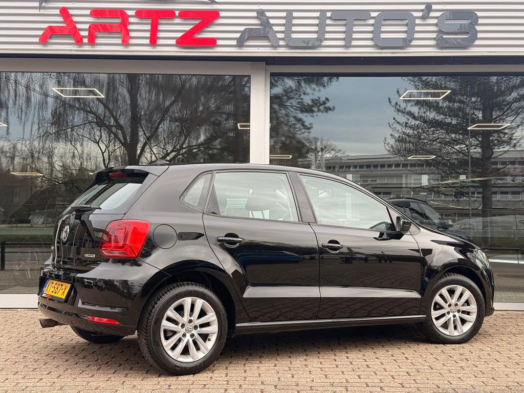 Volkswagen Polo 1.2 TSI Highline l Beats Sound l, Stof, 4 cilinders, Zwart, Bedrijf