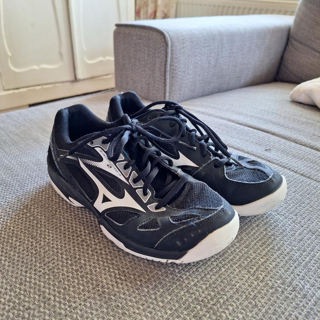 2 paar sportschoenen, Ophalen, Gebruikt, Schoenen