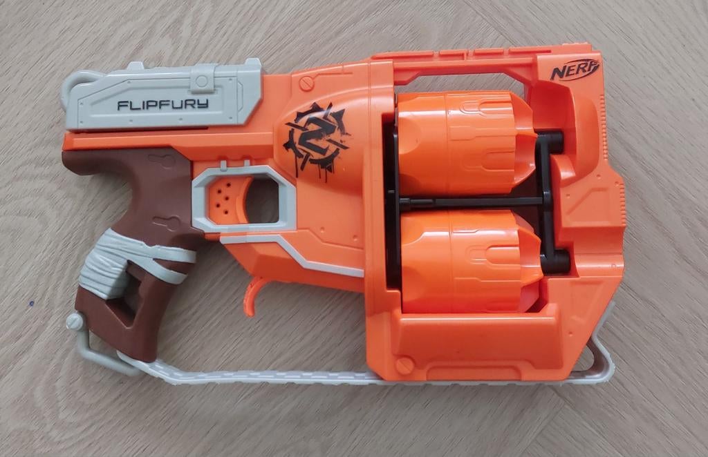 Nerf Zombie Strike Flipfury, Kinderen en Baby's, Speelgoed | Buiten | Actiespeelgoed, Ophalen of Verzenden, Zo goed als nieuw