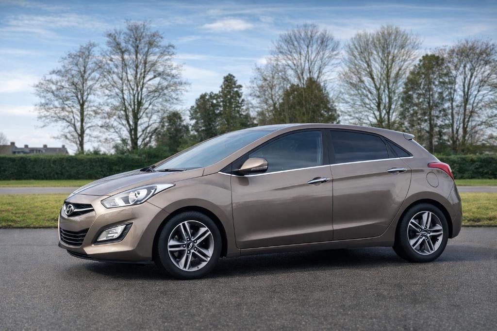 Hyundai i30 1.6 GDI i-Catcher (2013) – (goed onderhouden), Voorwielaandrijving, Euro 5, 4 cilinders, Bruin