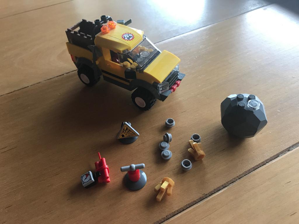 LEGO City 4200 Mijnbouw 4x4, Kinderen en Baby's, Speelgoed | Duplo en Lego, Ophalen of Verzenden, Zo goed als nieuw, Complete set