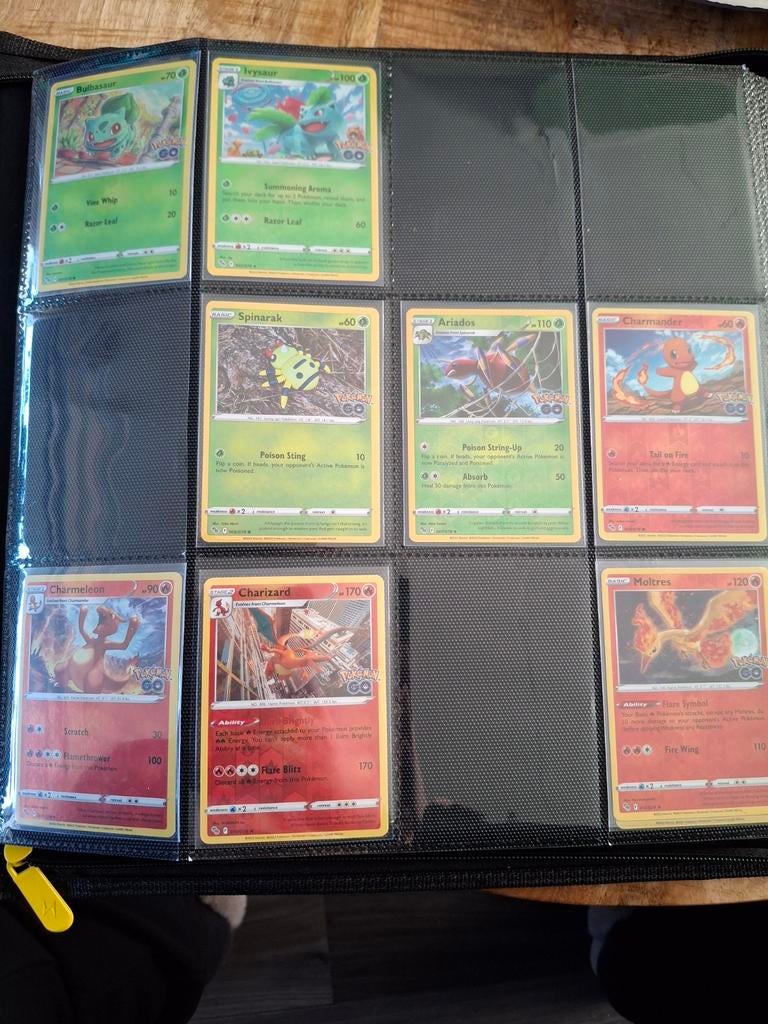 Pokemon go collectie niet compleet, Hobby en Vrije tijd, Verzamelkaartspellen | Pokémon, Ophalen of Verzenden