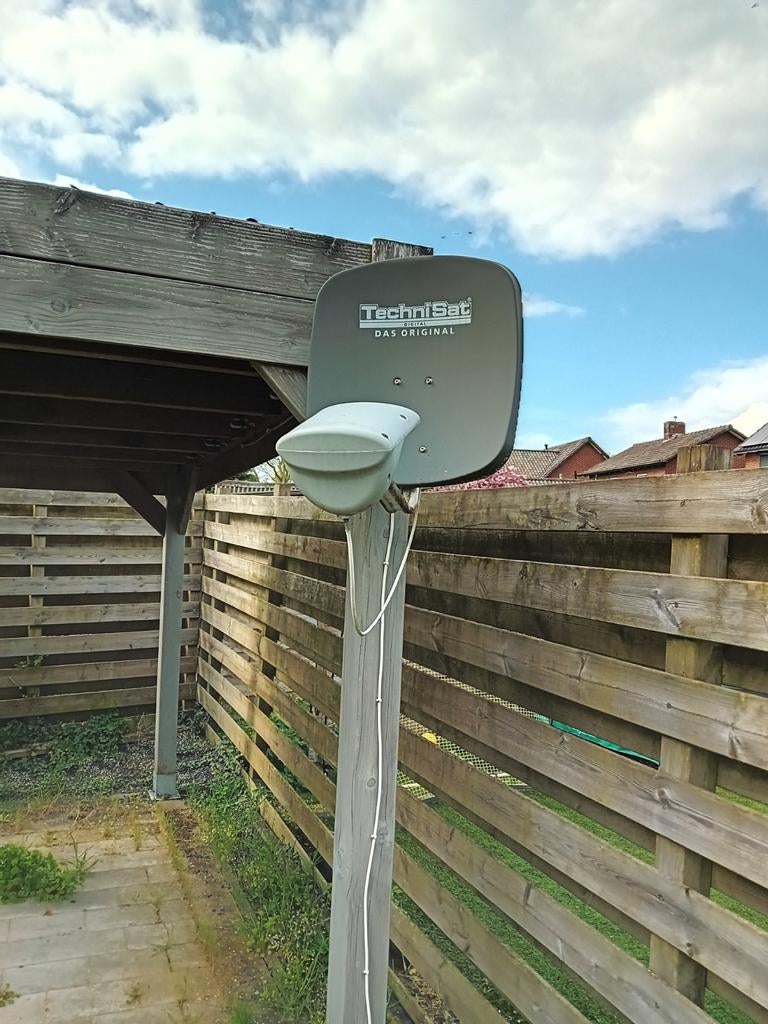 Satelliet toebehoren., Ophalen of Verzenden, Overige merken