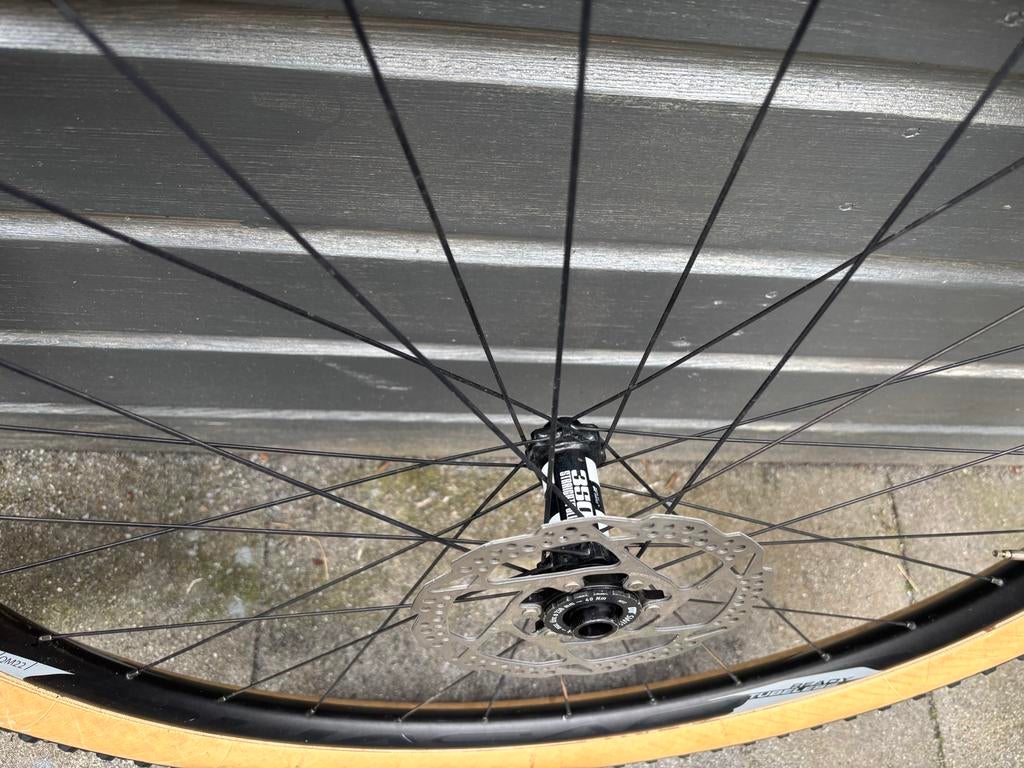 Quasar DT Swiss Tubeless Wielset - Zo goed als nieuw, Ophalen, Gebruikt, Wiel