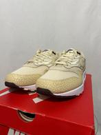 NIEUW IN DOOS! Maat 44,5 - Nike Air Max 1 '87 Safari Coconut, Kleding | Heren, Schoenen, Overige kleuren, Verzenden, Nike, Nieuw