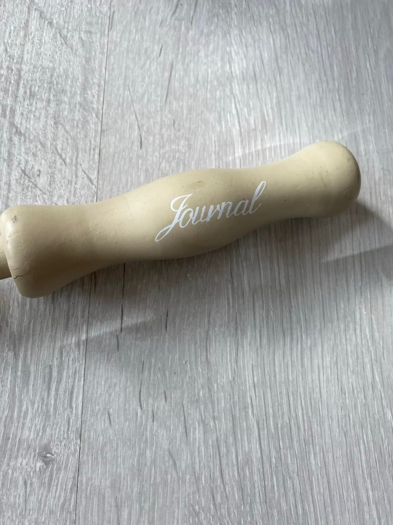 Krantenhouder van hout RM, Ophalen, Gebruikt