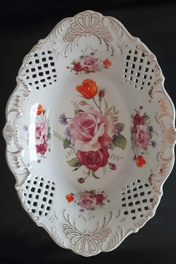 Prachtige Grote Dresden Grote Fruit Schaal., Antiek en Kunst, Antiek | Schalen, Ophalen of Verzenden