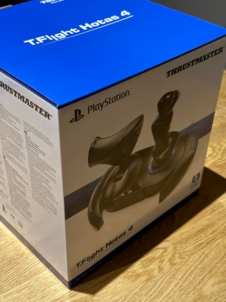 Thrustmaster T.Flight Hotas 4 voor PS4/PS5 (Nieuw), Spelcomputers en Games, Spelcomputers | Sony PlayStation Consoles | Accessoires