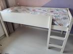 Witte halfhoogslaper, Kinderen en Baby's, Kinderkamer | Stapelbedden en Hoogslapers, Ophalen, Gebruikt, Halfhoogslaper