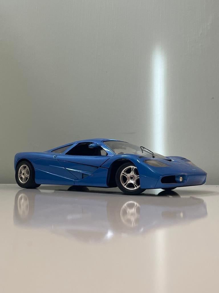 McLaren F1 modelauto - Blauw, Hobby en Vrije tijd, Modelauto's | 1:18, Ophalen of Verzenden, Nieuw, Auto, Overige merken