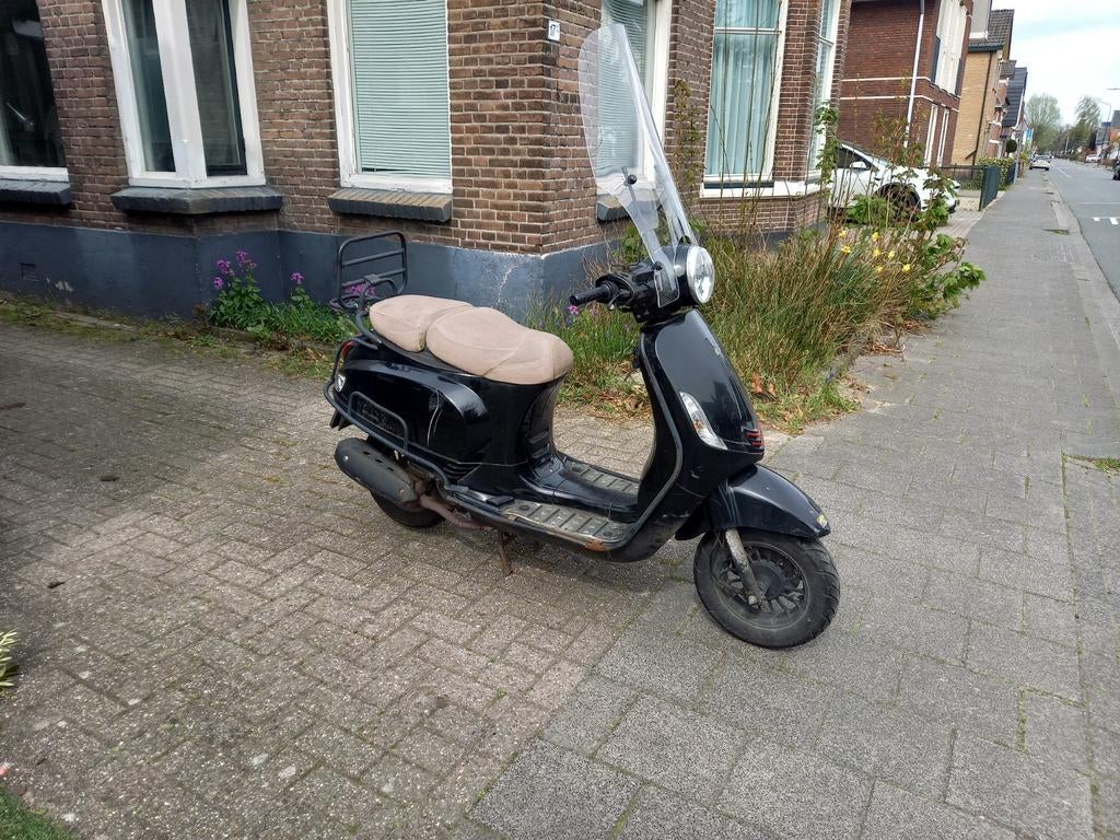 Gerray Vx50 vespa look, Ophalen, Gebruikt, Vx50, 49 cc