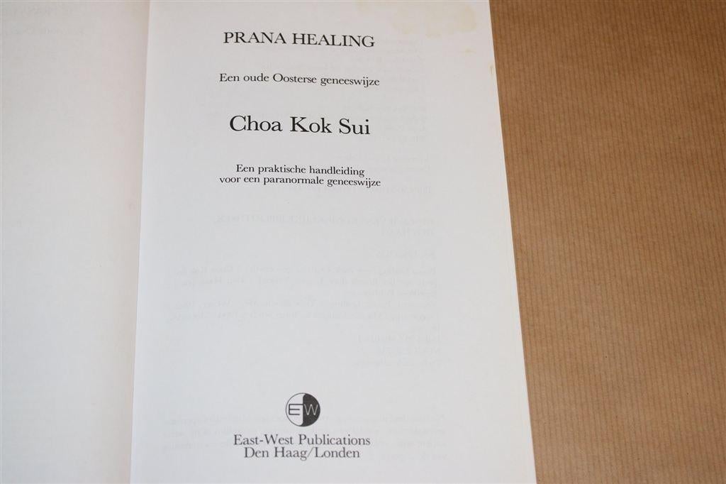 Choa Kok Sui — Prana Healing [Praktisch Handboek], Boeken, Esoterie en Spiritualiteit, Ophalen of Verzenden, Gelezen, Overige onderwerpen