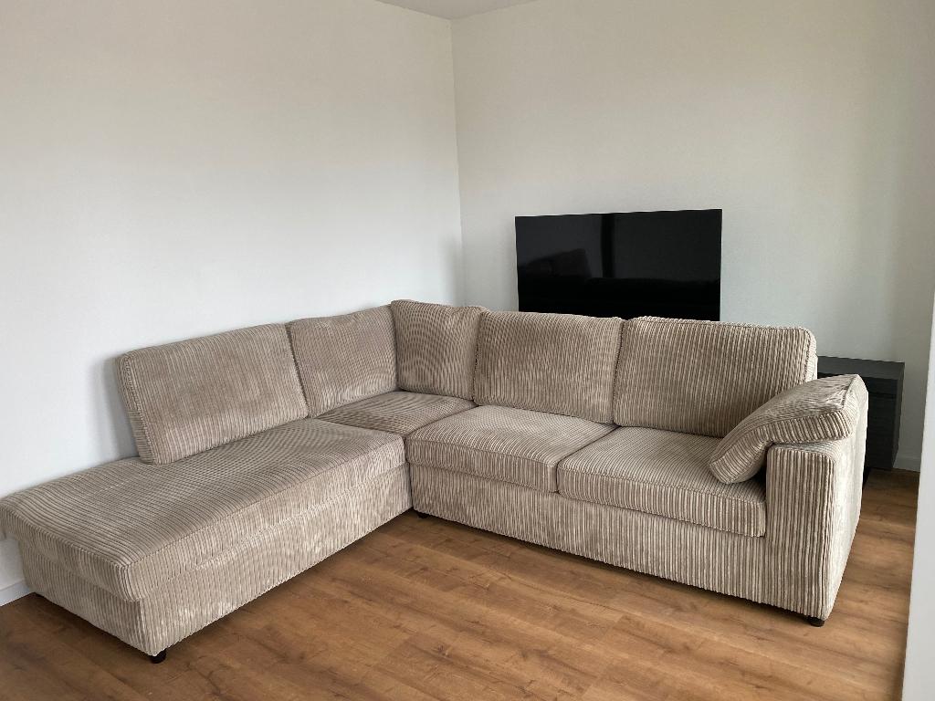 Moderne hoekbank met chaise longue – beige ribstof, Huis en Inrichting, Banken | Bankstellen, Ophalen, 250 tot 300 cm, Gebruikt