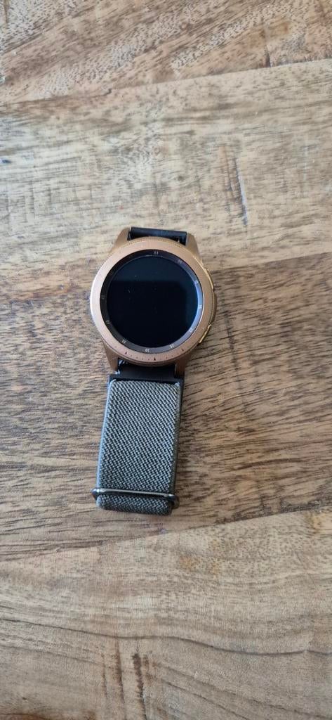 Samsung Galaxy Watch SM-R810 Rose Goud 42mm., Ophalen of Verzenden, Zo goed als nieuw, Roze, Android