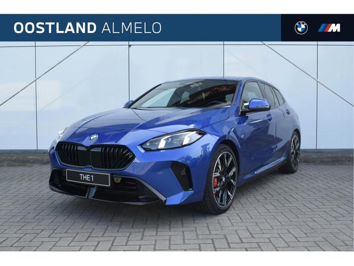 BMW 1 Serie 120 M Sport Automaat / Trekhaak / Sportstoelen /, Auto's, BMW, Bedrijf, Te koop, 1-Serie, Achteruitrijcamera, Alarm