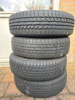 Winterbanden Yokohama, op velg., Auto-onderdelen, Banden en Velgen, Ophalen, Gebruikt, 15 inch, 175 mm
