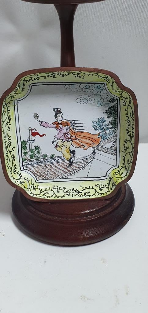 Chinees emaille schaaltje kanton, Antiek en Kunst, Ophalen of Verzenden