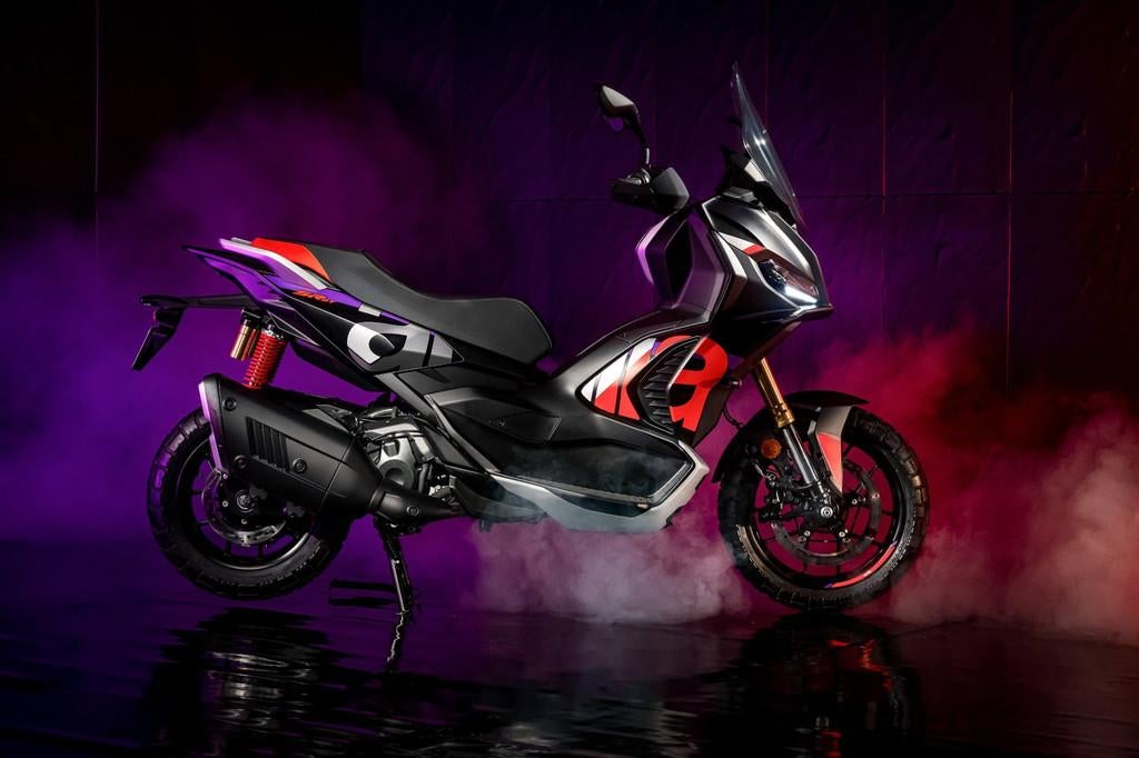 APRILIA SR GT 400 CC REPLICA RACING 2026 | 4 Jaar Fabrieksga, Motoren, Motoren | Aprilia, Scooter, Piaggio, 100 cc, Viale Rinaldo Piaggio
56025  Pontedera, NL