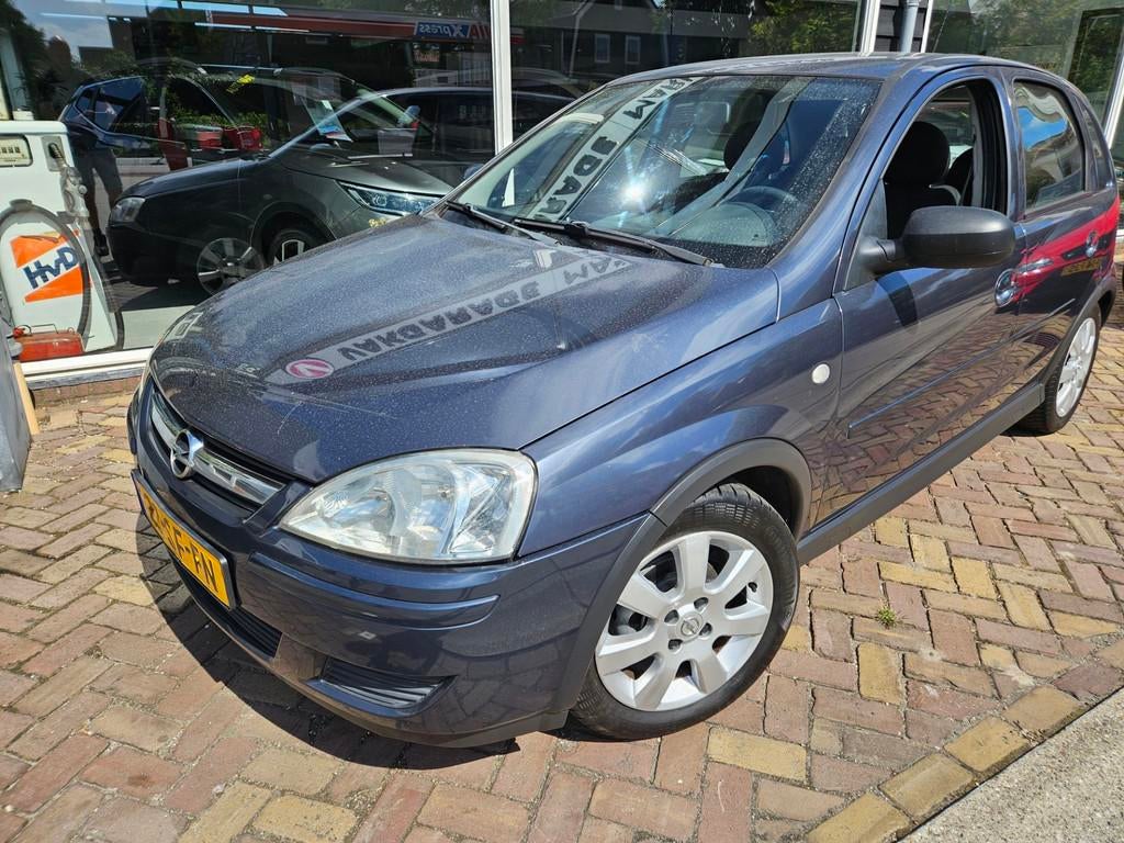 Opel Corsa 1.2-16V Silverline,oerdegelijke 5 deurs, Auto's, Opel, Voorwielaandrijving, 450 kg, Gebruikt, 31 €/maand