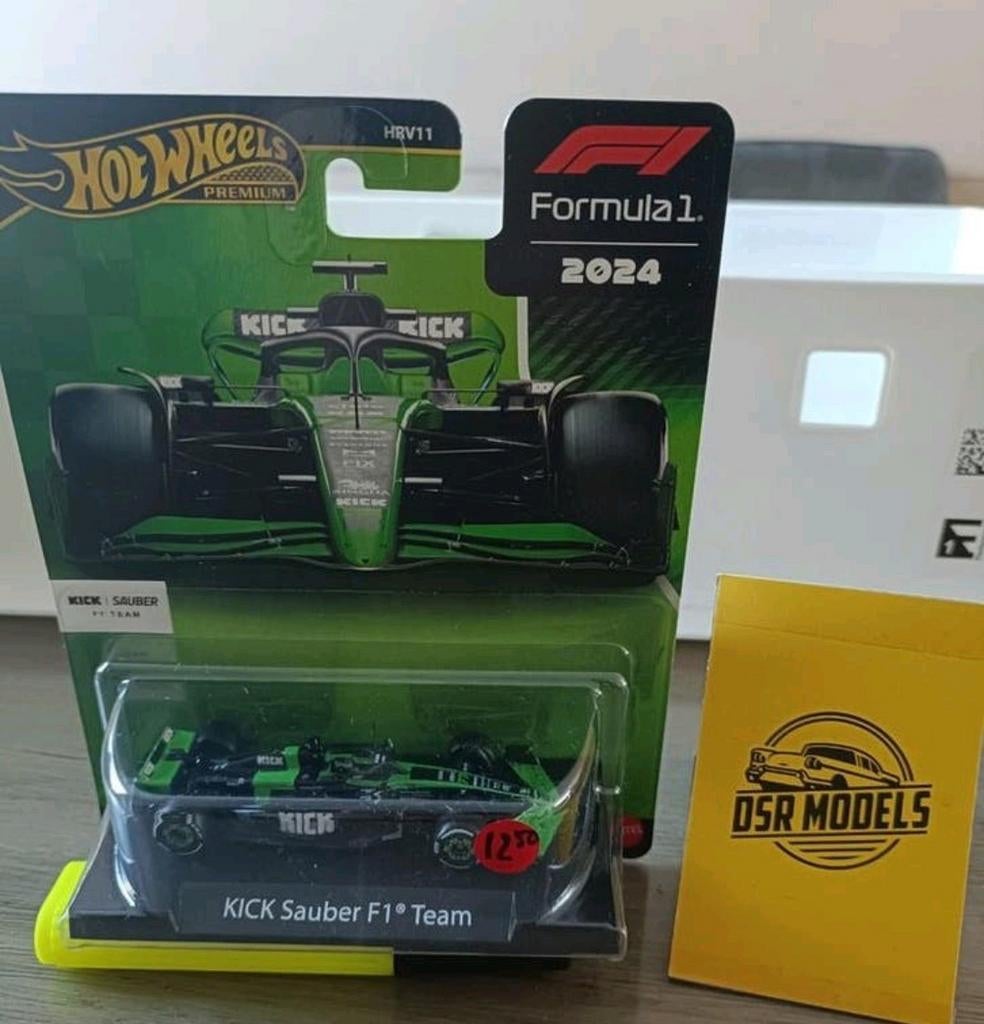 1:64 Formule 1 2024 van HotWheels Kick Sauber F1 Team, S, Auto, R, Nieuw