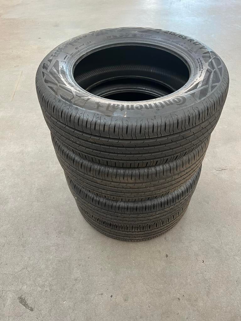 Banden 215/65r17 Conti eco contact 6. Goed profiel, Auto-onderdelen, Banden en Velgen, Ophalen, 17 inch, Band(en), Personenwagen