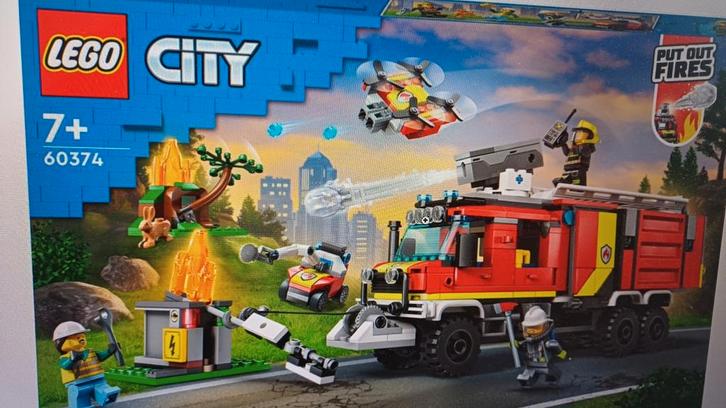 Lego City 60374 Brandweerwagen -NIEUW en ONGEOPEND-, Kinderen en Baby's, Speelgoed | Duplo en Lego, Nieuw, Lego, Complete set