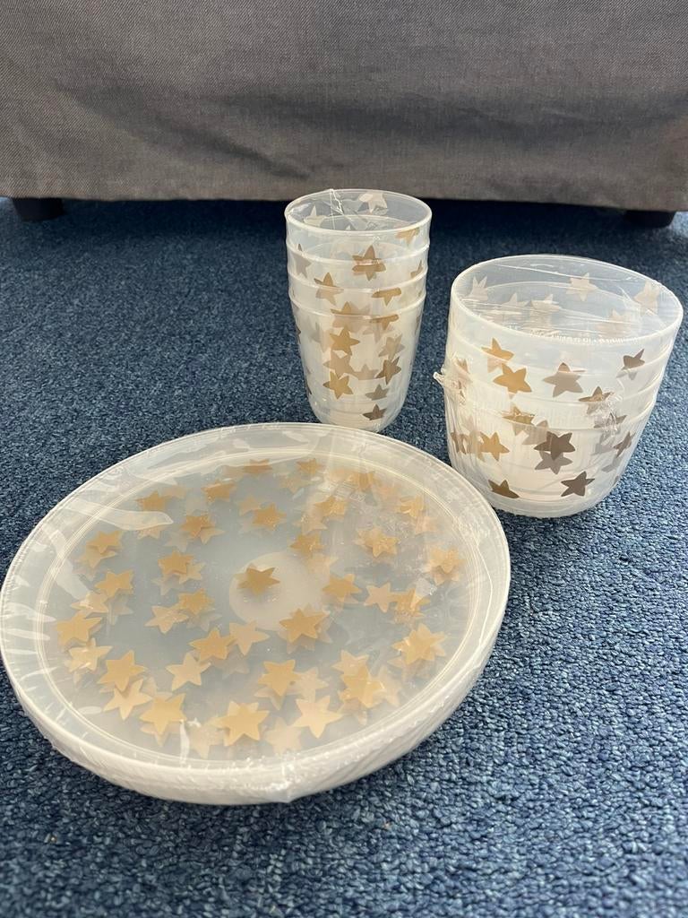 HEMA plastic borden, bekers en bakjes, Overige materialen, Nieuw, Ophalen of Verzenden, Bord(en)