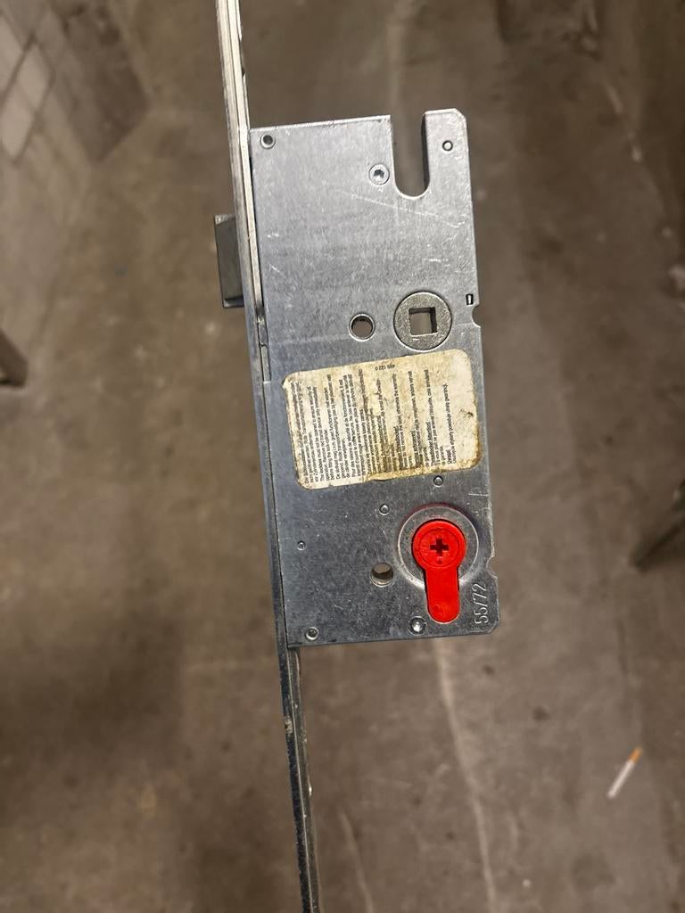 Buva meerpuntsluiting 7220R - Nieuw, Ophalen, Nieuw, IJzer, Slot