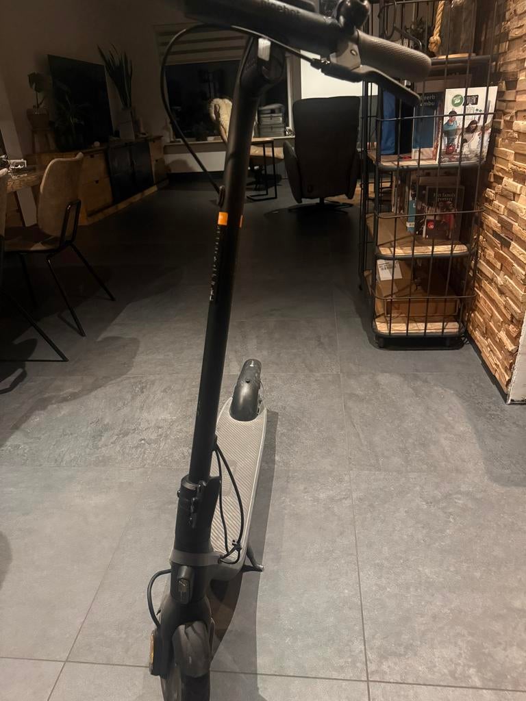 Ninebot elektrische step (E-scooter), Fietsen en Brommers, Steps, Gebruikt, Elektrische step (E-scooter), Ophalen of Verzenden