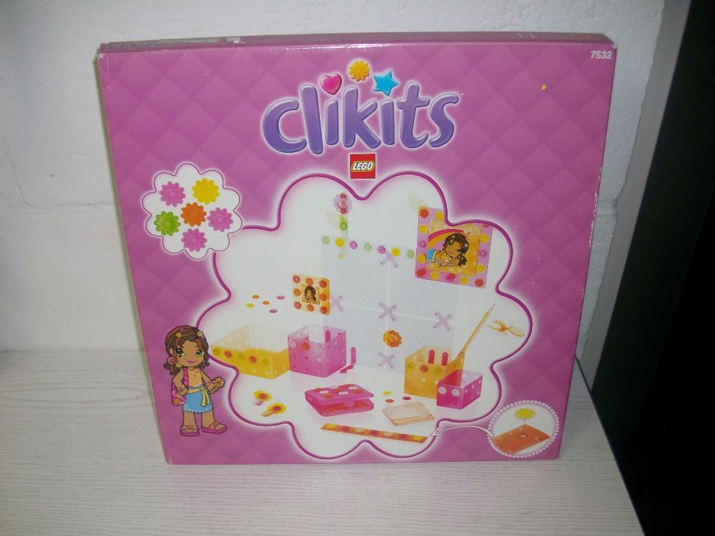 Oude Lego Clikits sieraden in doos uit 2004 in mooie staat, Ophalen of Verzenden, Zo goed als nieuw