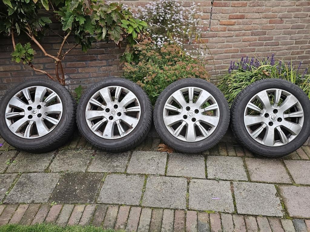 ✅️ 4x100 Originele Renault velgen met winterbanden 16 inch, Ophalen