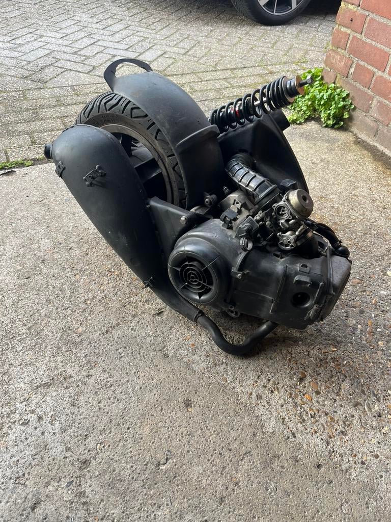 Piaggio 125cc 4t leader blok met kabelboom, Ophalen, Zo goed als nieuw, Benzine