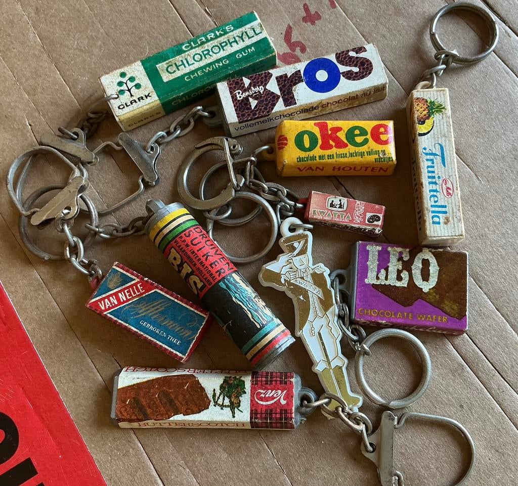 Aantal oude sleutelhangers jr 60, Ophalen of Verzenden, Gebruikt