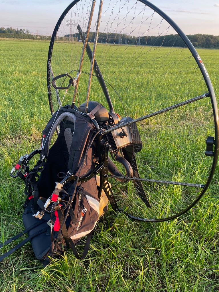Paramotor Moster 185 my19 (power2fly), Sport en Fitness, Ophalen, Gebruikt, Paramotor, Gemotoriseerd