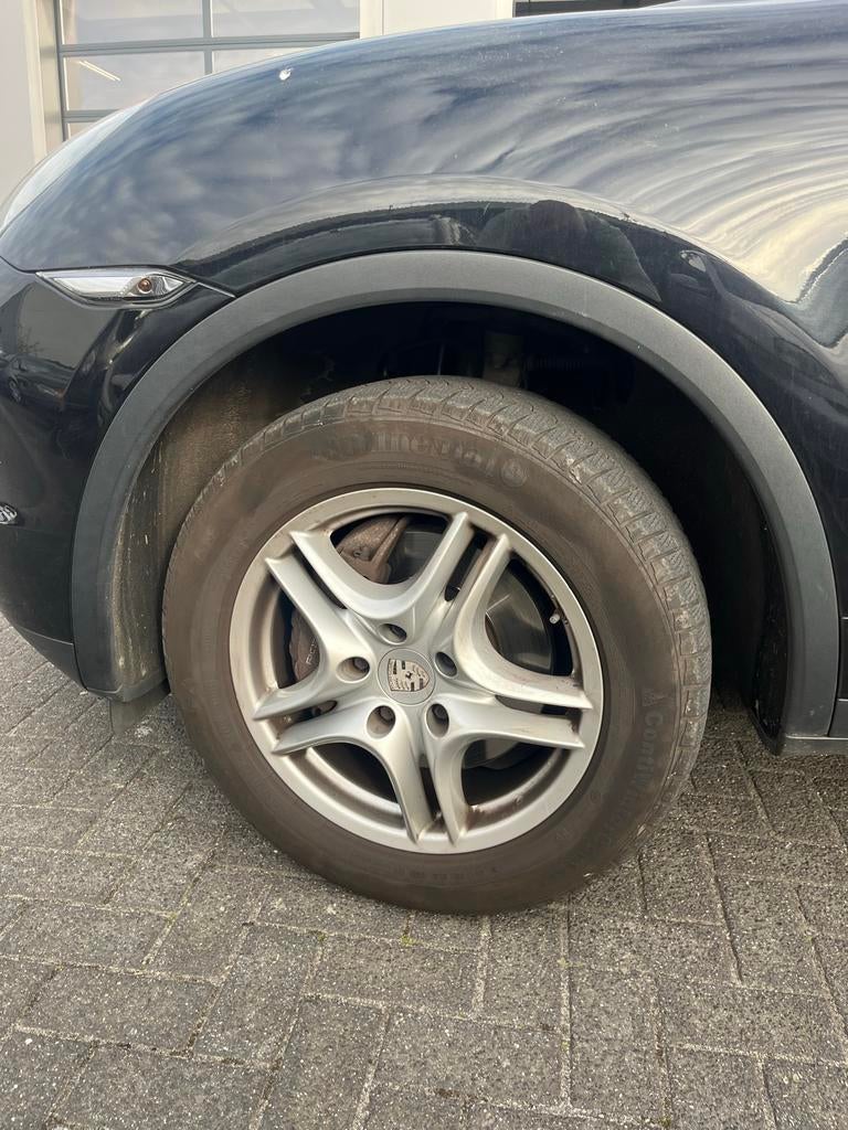 Porsche Cayenne winterbanden met velg 255/55R18 Continental, Auto-onderdelen, Ophalen, 18 inch, Gebruikt, 255 mm