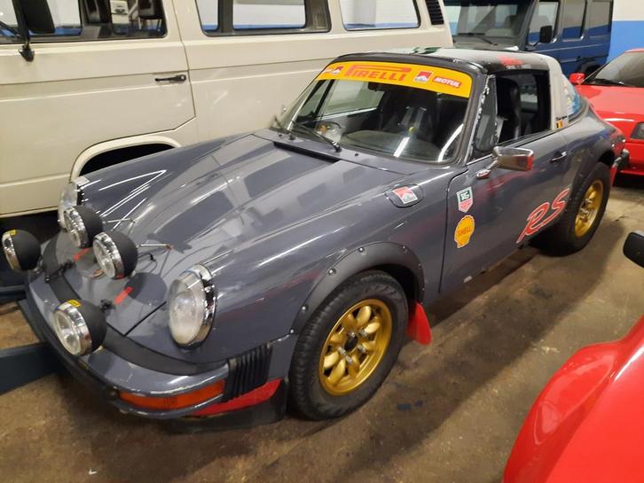 Porsche 1976 Grijs, Auto's, Porsche, Particulier, Benzine, Overige carrosserieën, Handgeschakeld, Geïmporteerd, Zilver of Grijs