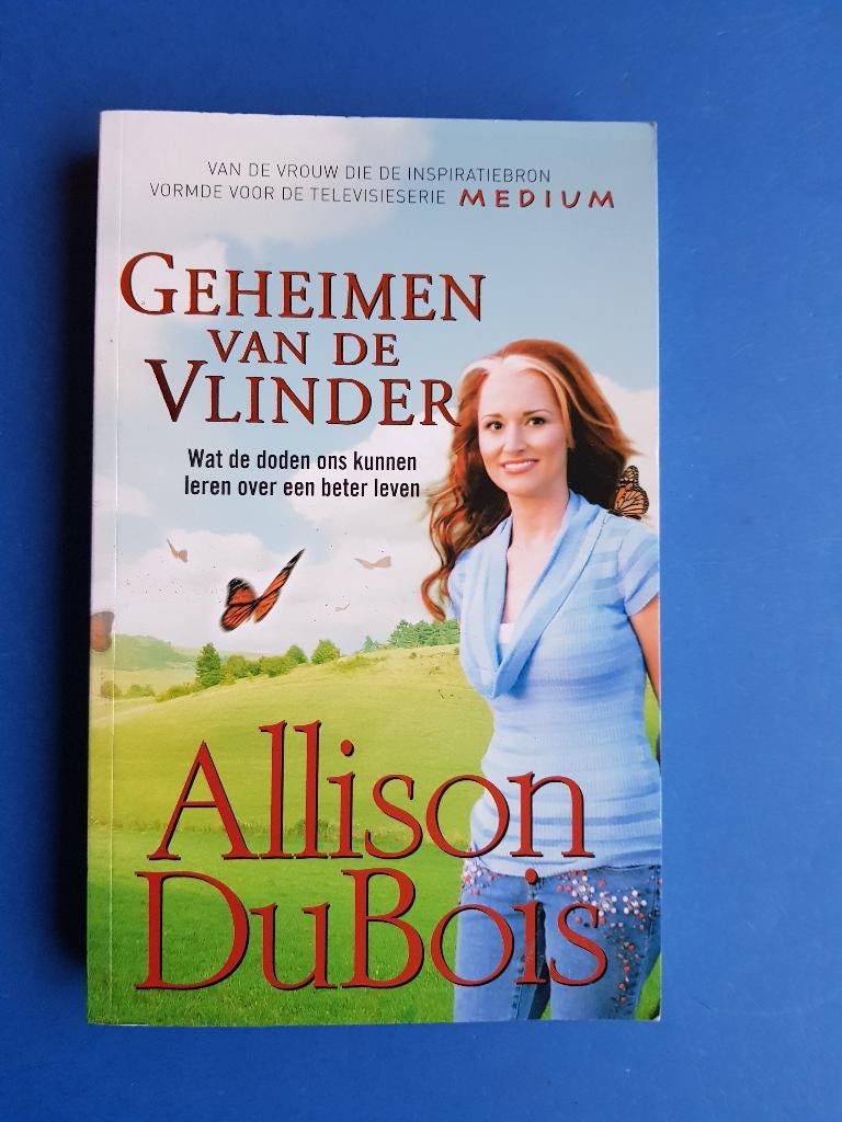 Geheimen van de vlinder - Allison Dubois, Boeken, Verzenden, Zo goed als nieuw, Overige onderwerpen, Achtergrond en Informatie