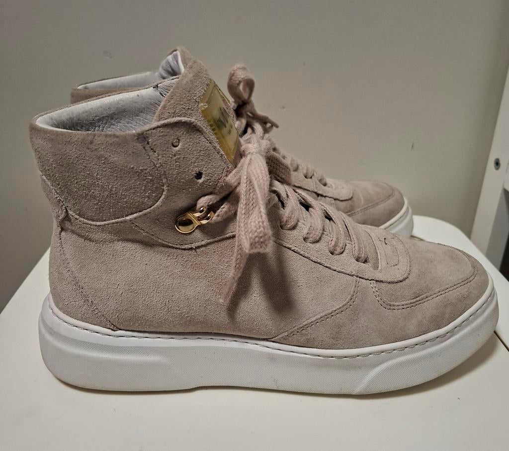 Via Vai hoge sneakers maat 38, Kleding | Dames, Schoenen, Ophalen of Verzenden, Zo goed als nieuw, Beige, Sneakers of Gympen