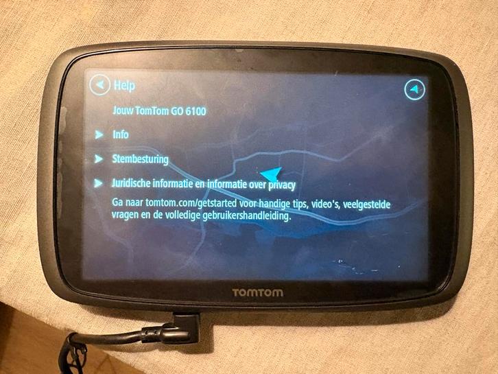 TomTom Go 6100 GPS Navigatiesysteem met Wereldkaarten, Auto diversen, Autonavigatie, Gebruikt, Ophalen of Verzenden
