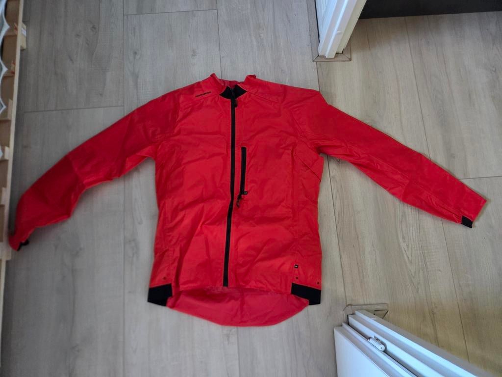 Rode Rockrider Regen jas, maat L, Ophalen of Verzenden